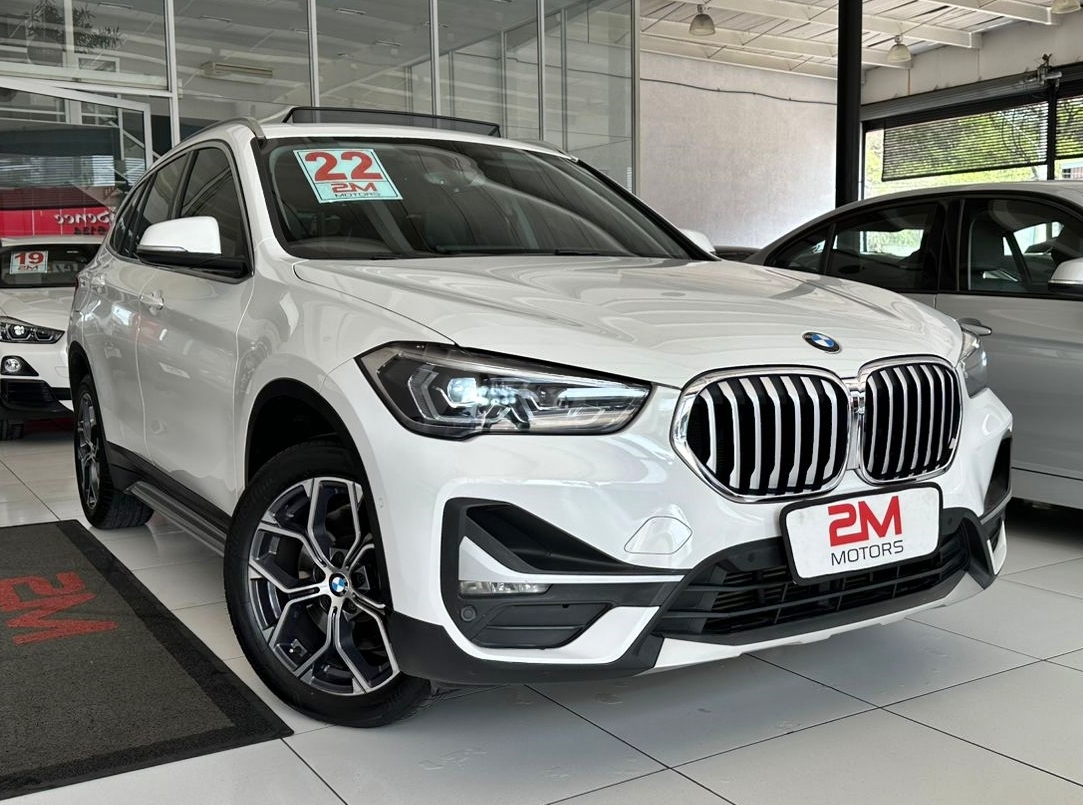 2022 BMW X1 2.0 16V TURBO ACTIVEFLEX SDRIVE20I X-LINE 4P AUTOMÁTICO 2022 BMW X1 2.0 16V TURBO ACTIVEFLEX SDRIVE20I X-LINE 4P AUTOMÁTICO